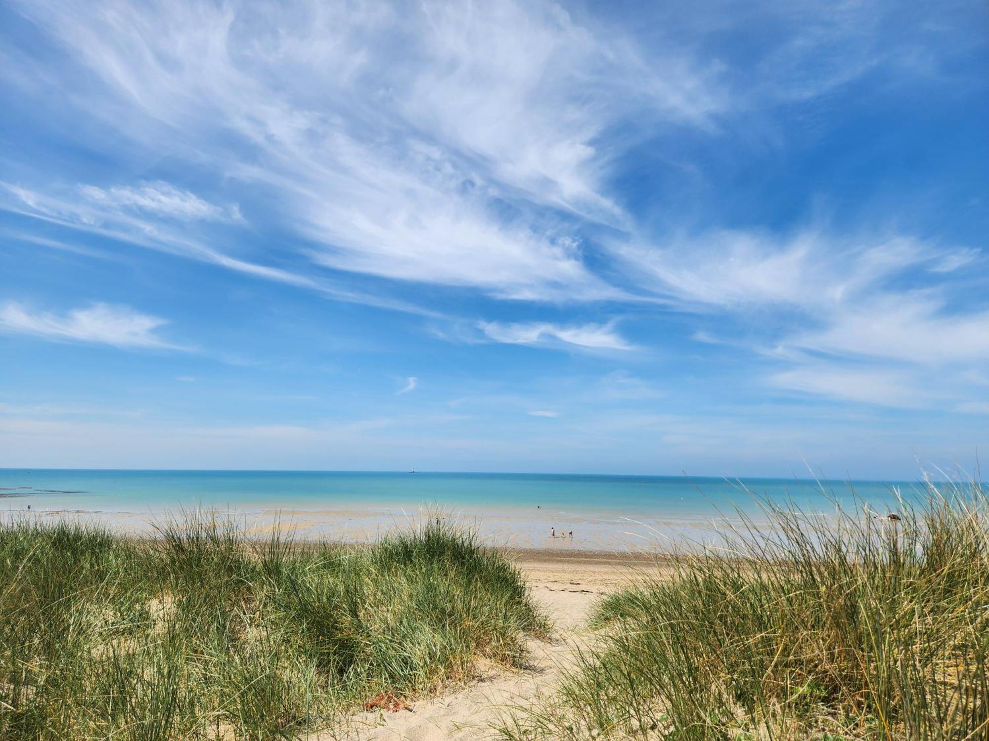 Maison Au Calme, Idealement Situee Au Centre Du Cotentin Villa Le Dézert Buitenkant foto