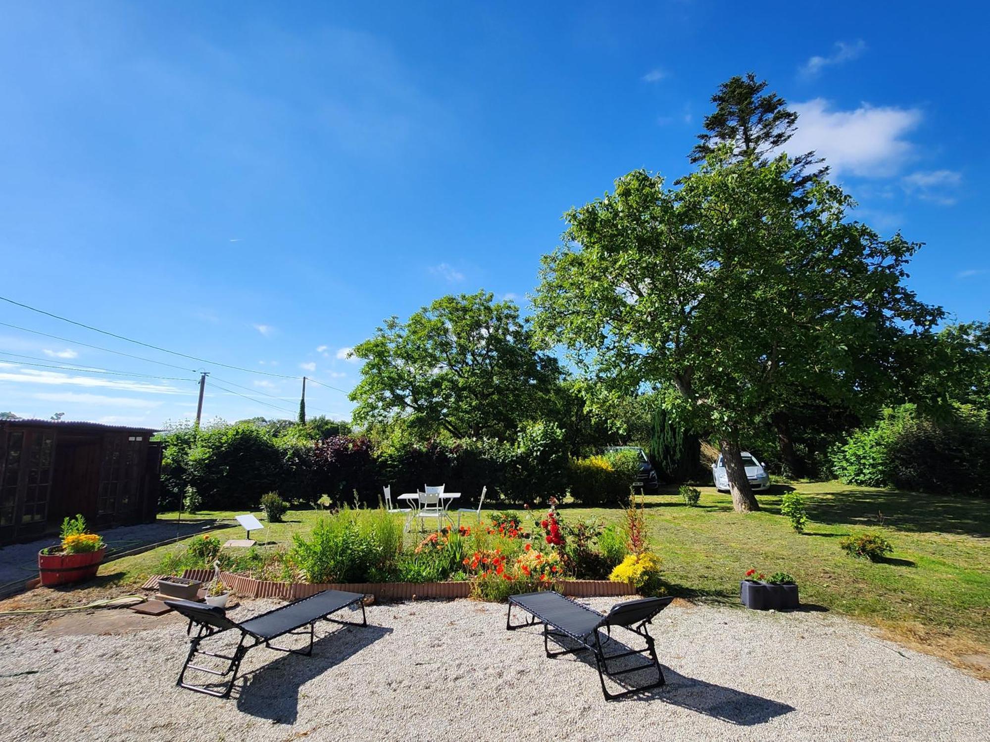 Maison Au Calme, Idealement Situee Au Centre Du Cotentin Villa Le Dézert Buitenkant foto